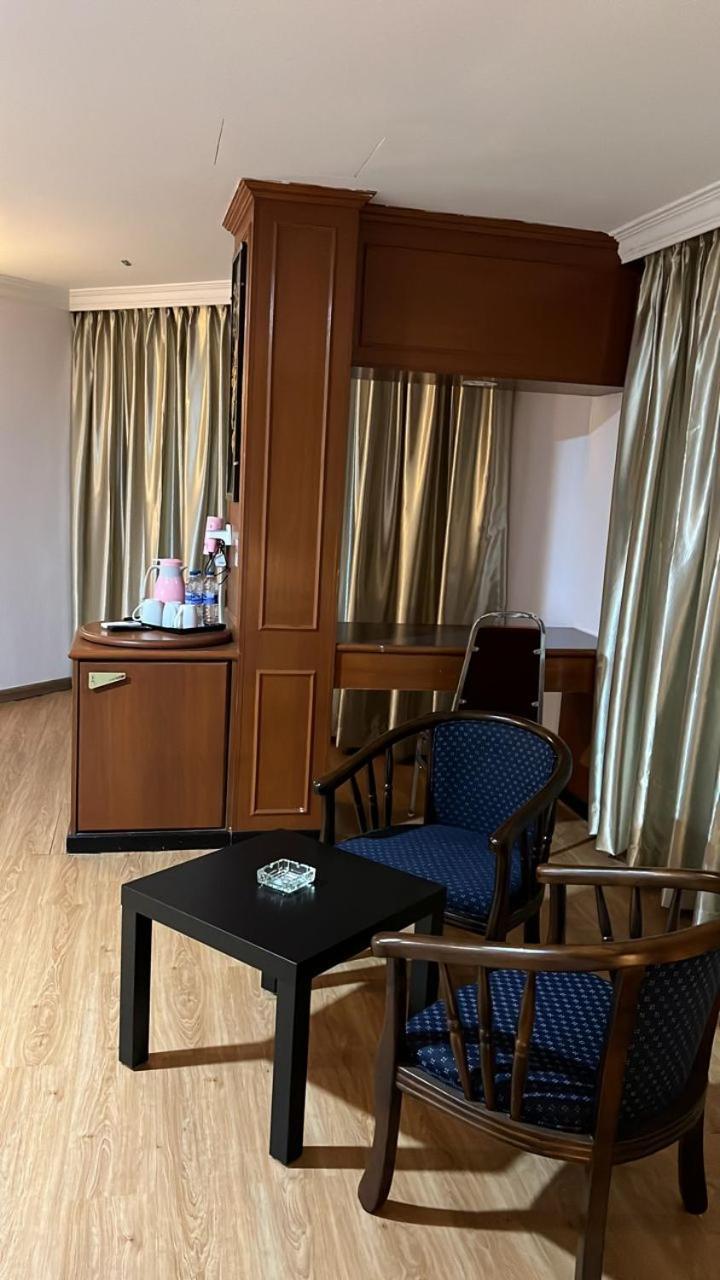 Hotel Ching Hua Segamat Dış mekan fotoğraf