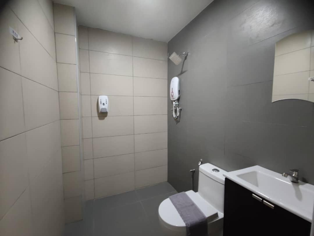 Hotel Ching Hua Segamat Dış mekan fotoğraf